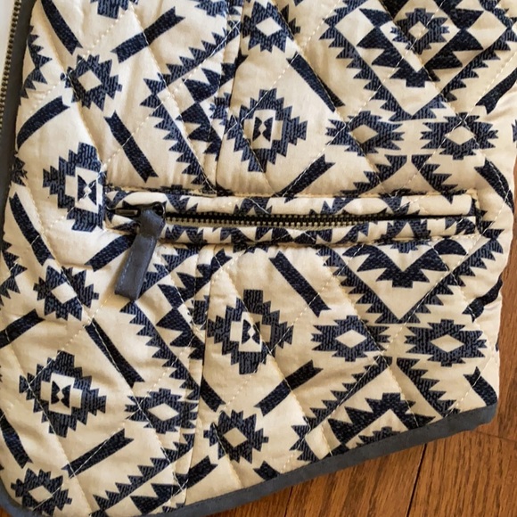 Quilted Aztec Vest - Picture 3 of 7